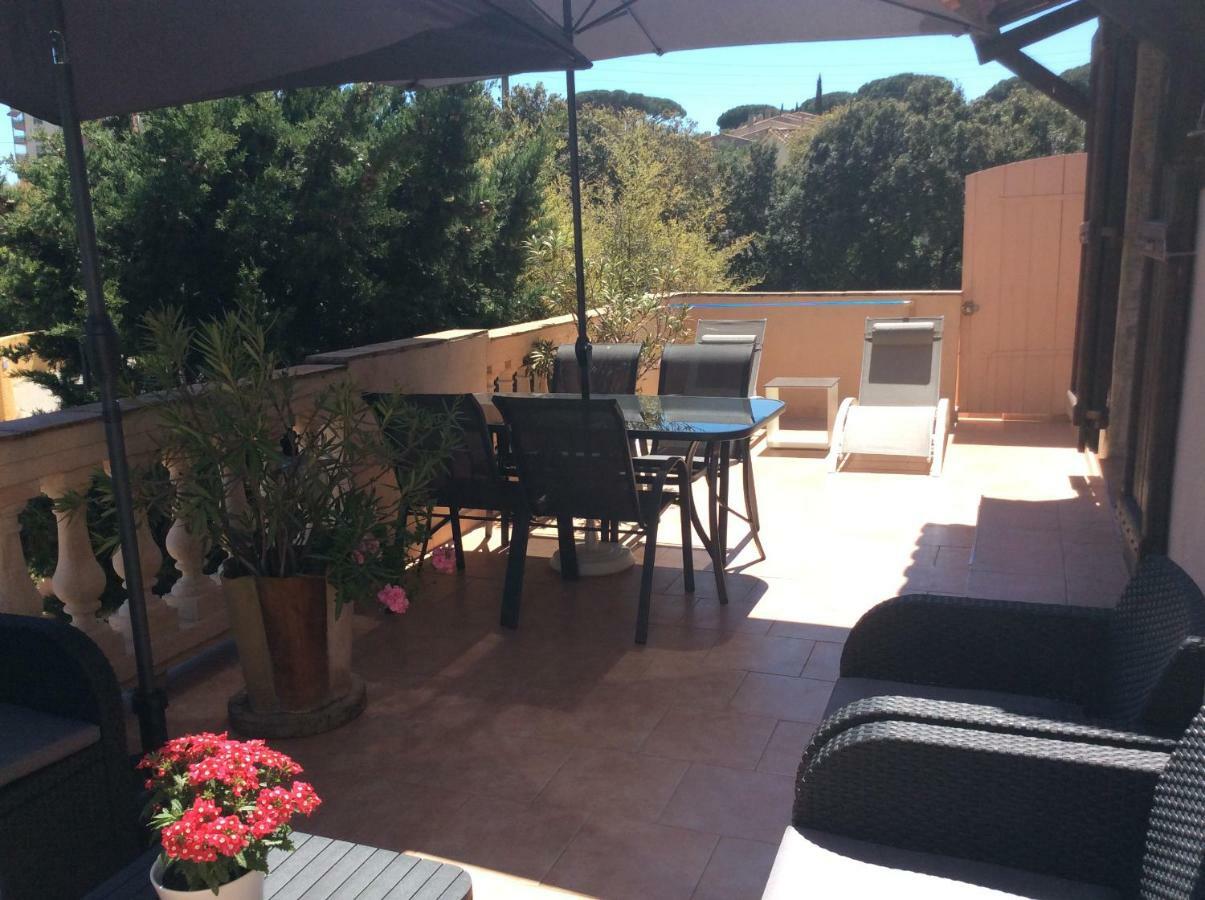 Apartament 89 Le Grand Pin Sainte-Maxime Zewnętrze zdjęcie